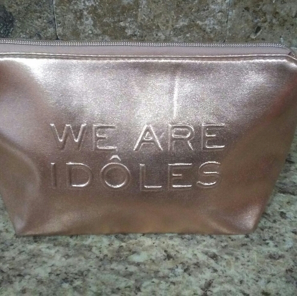 Lancome Make-up Bags (2) - Picture 2 of 7